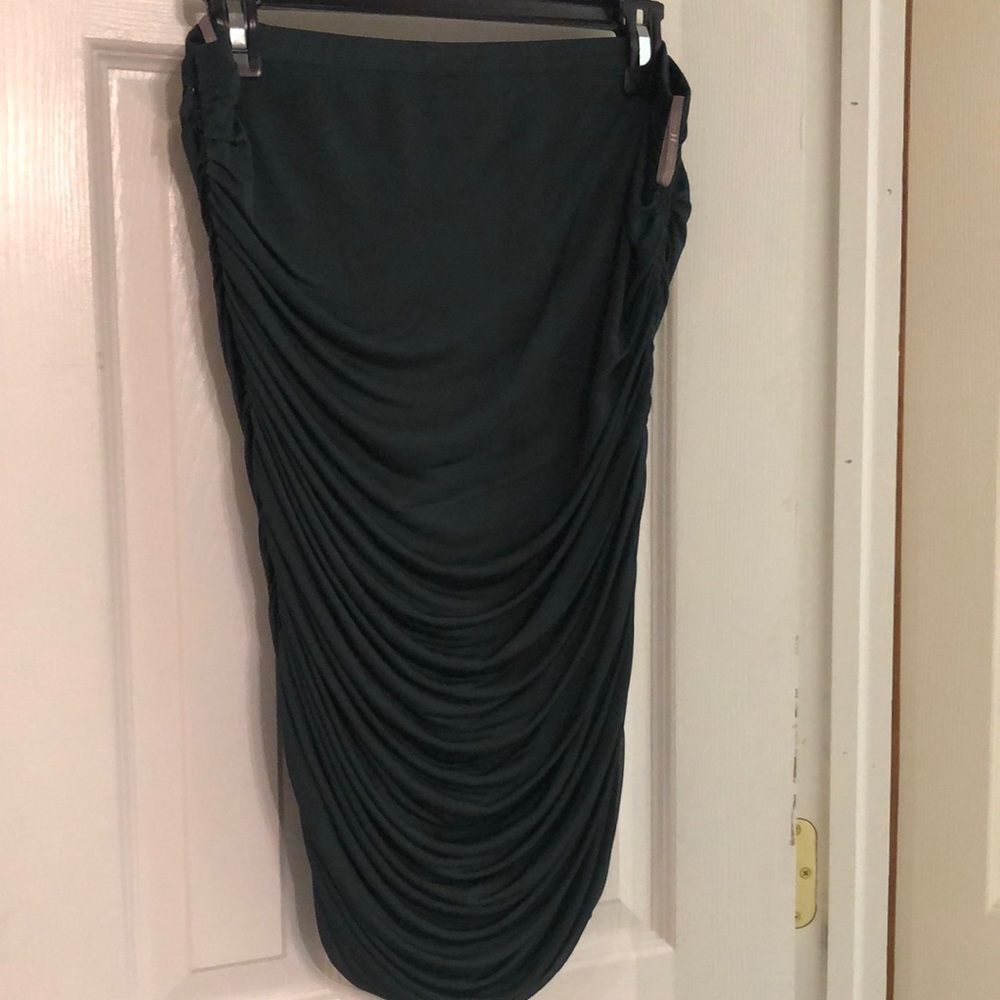Halston heritage green ruched skirt
